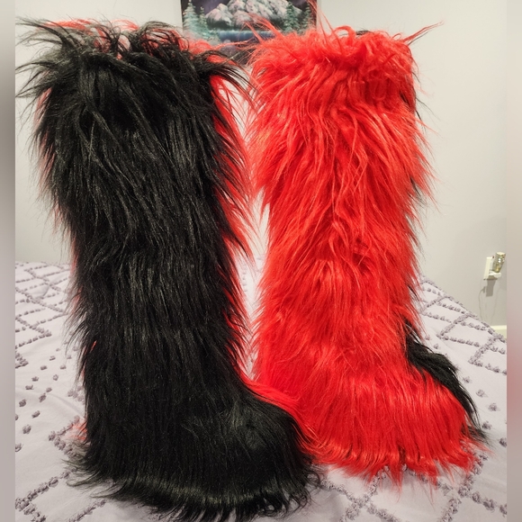SOLD.    Dollskill Split Fur Boots - Picture 3 of 7